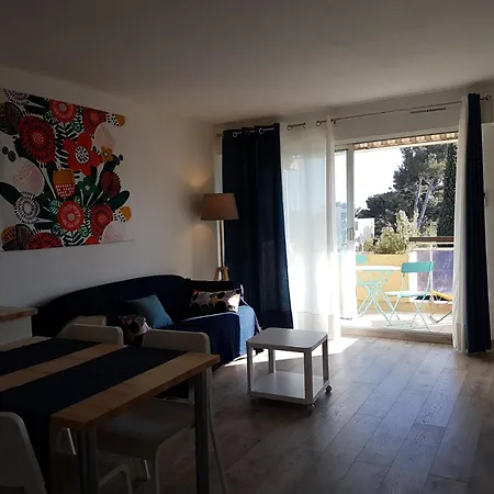 Apartamento Grand T2, 4 Personnes, Clim, Parking, Proche Centre Sanary-sur-Mer