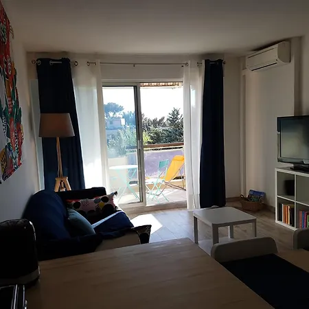 Apartamento Grand T2, 4 Personnes, Clim, Parking, Proche Centre *